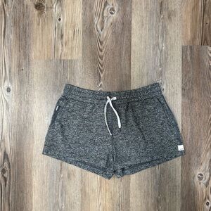 Women’s gray Vuori halo performance shorts